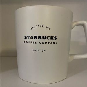 Seattle Starbucks mug (18 fl oz). Vintage with price tag.